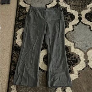 Women's Gray Pants (BROKEN ZIPPER)